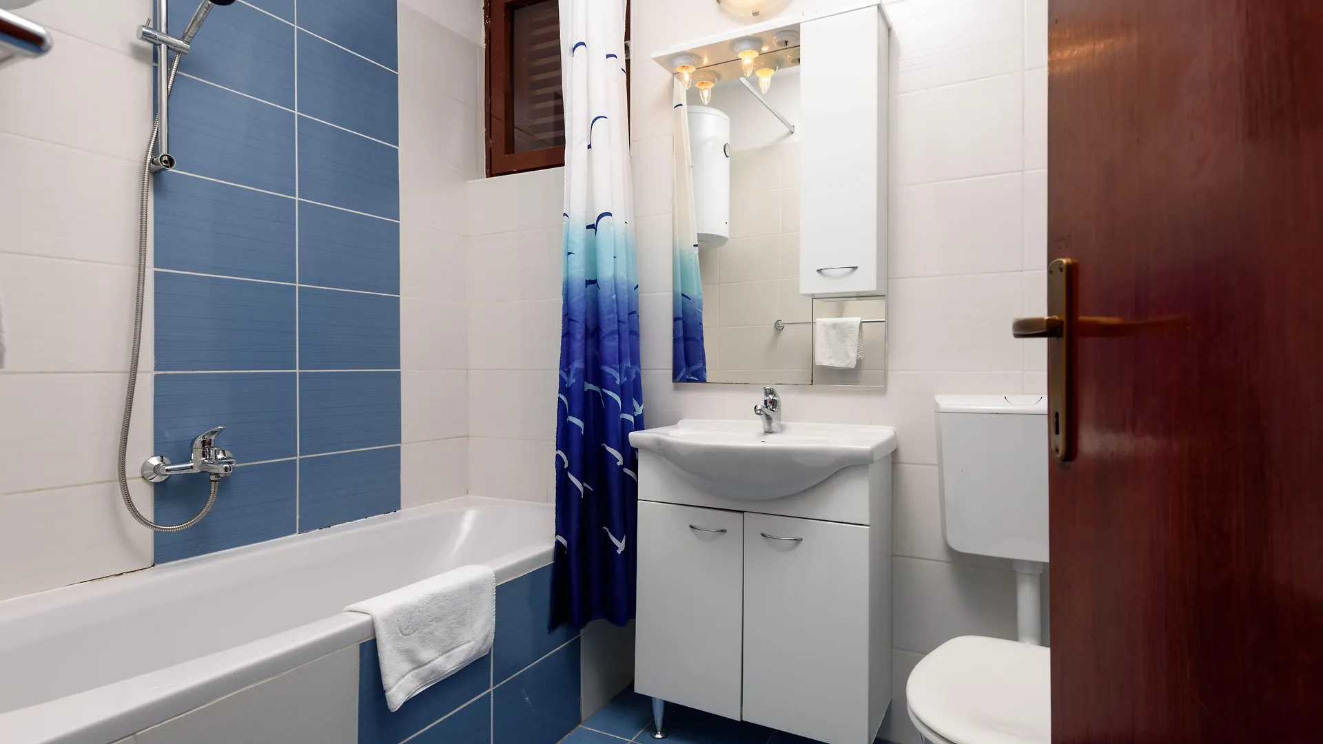 Apartment Medena Traù