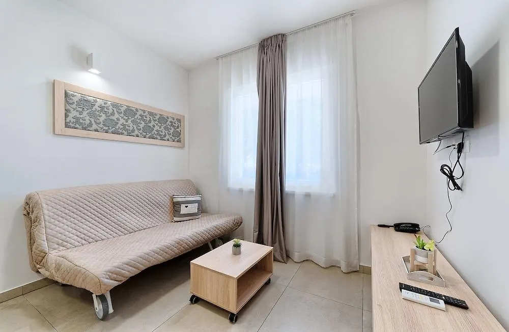 Apartment Medena Traù
